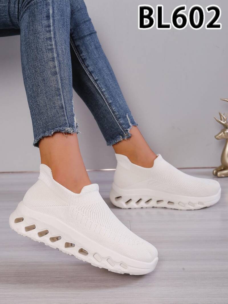 Buty sportowe damskie Roz 36-41/ 12 par